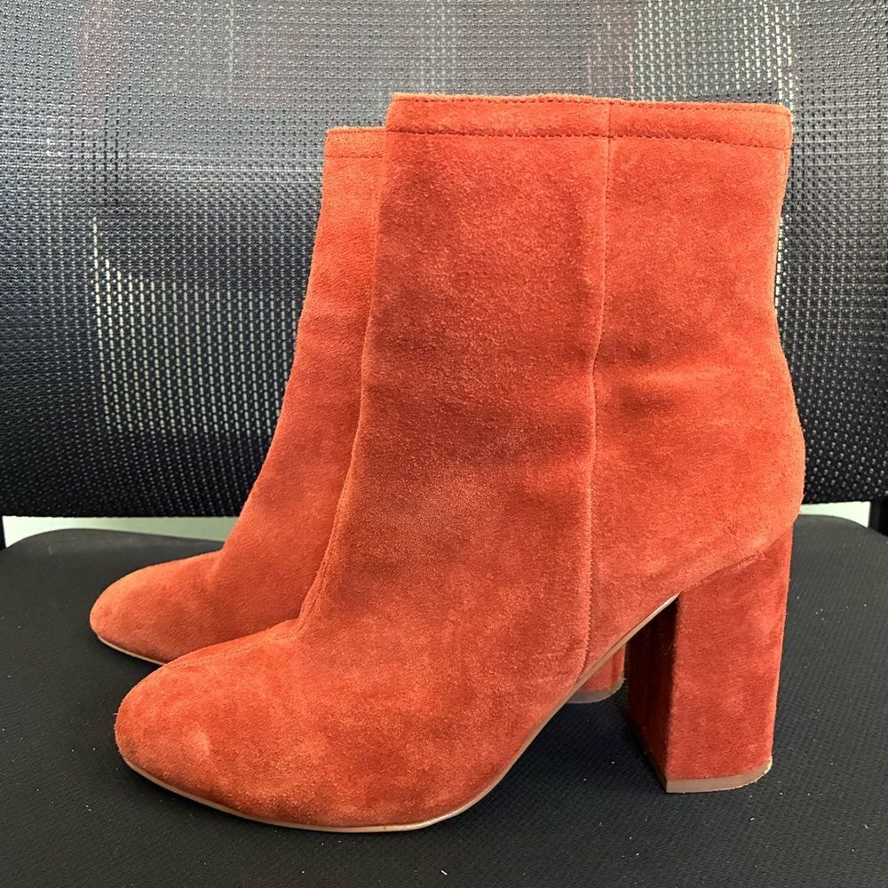 Urban Outfitters Rust Burnt Orange Faux Suede Ankle Bootie Sz 8